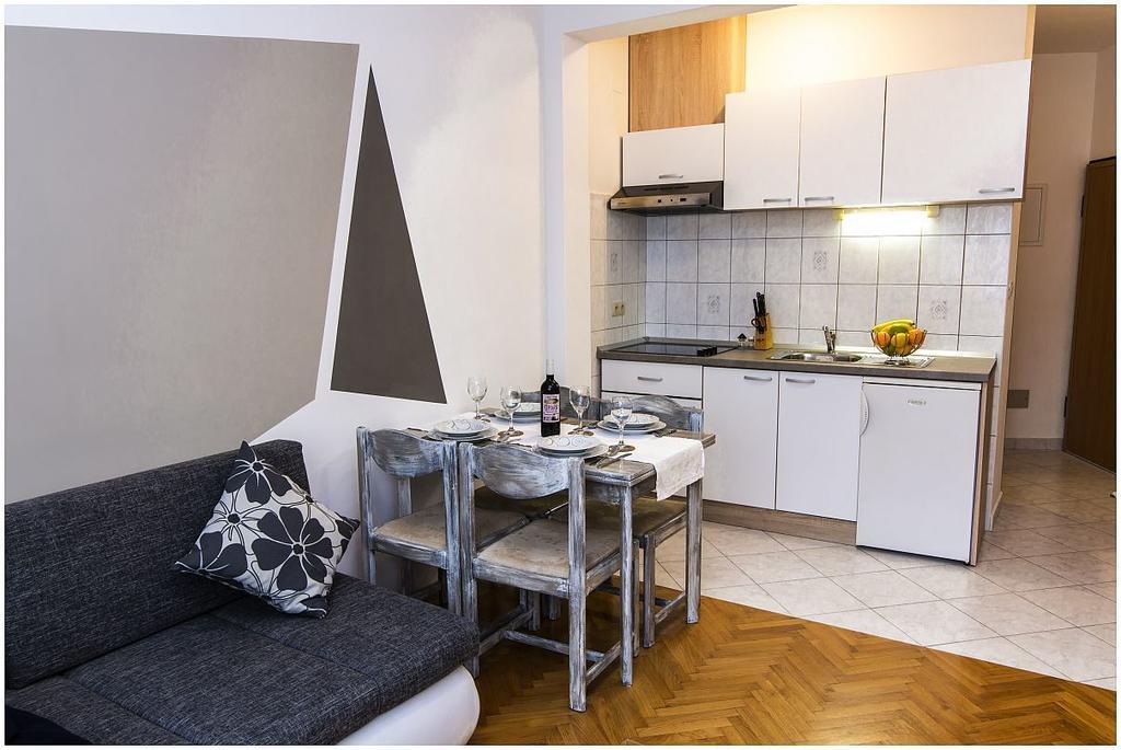 Guesthouse Teta Palmina Split Oda fotoğraf